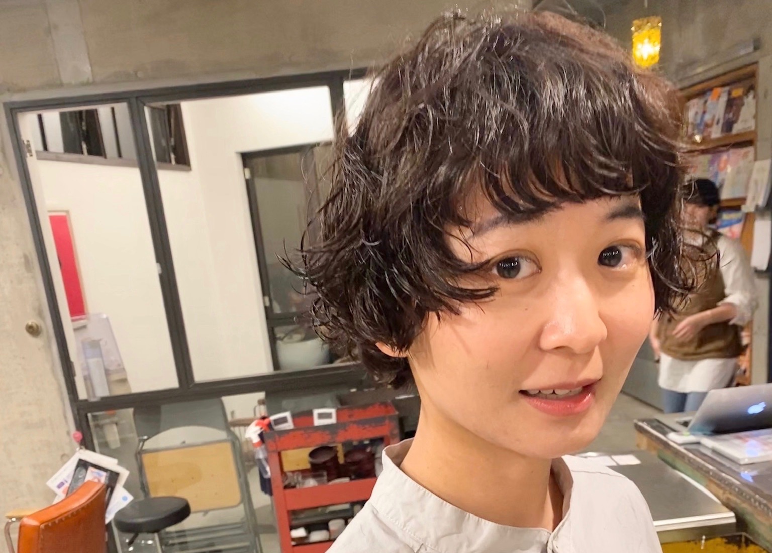 ショートのパーマはハネさせましょう ♪ ショートのパーマはハネさせましょう ♪